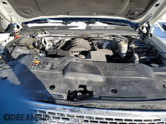 2015 GMC Yukon XL Denali with VIN 1GKS2JKJ8FR674890, listed as a Copart auction lot 45952505 with 120,032 mi miles and Salvage Title. Bid and sale history available at carsss.com. Image 13.