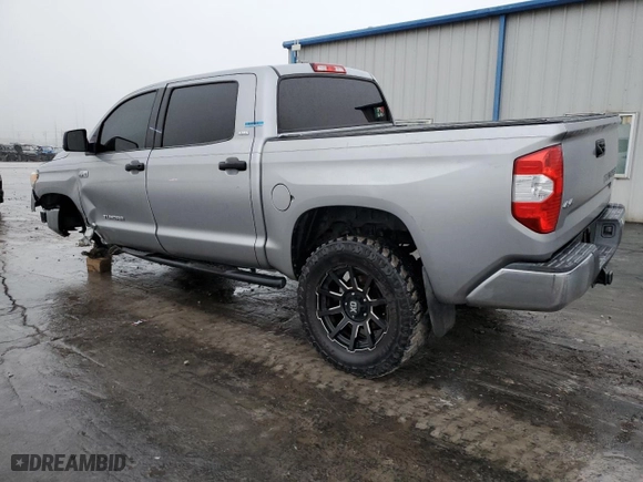 2015 Toyota Tundra 4WD Truck SR5 with VIN 5TFDW5F18FX457698, listed as a Copart auction lot 86878264 with 130,034 mi miles and Salvage Title. Bid and sale history available at carsss.com. Image 2.