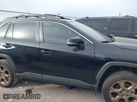 2023 Toyota RAV4 Hybrid XLE with VIN 2T3UWRFV6PW184003, listed as a IAAI auction lot 41266339 with 1 mi miles. Bid and sale history available at carsss.com. Image 13.
