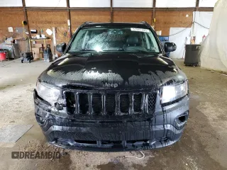2016 Jeep Compass Sport with VIN 1C4NJDBBXGD598240, listed as a Copart auction lot 57887495 with 152,932 mi miles and Salvage title. Bid and sale history available at DreamBid. Image 5.