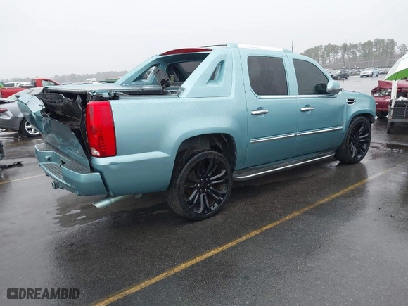 2008 Cadillac Escalade EXT with VIN 3GYFK62868G245669, listed as a IAAI auction lot 41546897 with 243769 miles. Bid and sale history available at carsss.com. Image 4.