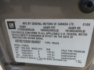 2006 GMC Sierra 1500 SLE1 z VIN 2GTEC13Z461264557, wystawiony jako IAAI lot #41998015 z przebiegiem 191 513 mil mil oraz . Historia ofert i sprzedaży dostępna na DreamBid. Obrazek 9.