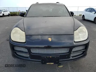 2004 Porsche Cayenne with VIN WP1AA29P54LA23855, listed as a Copart auction lot 47136035 with 90,945 mi miles and Clean Title. Bid and sale history available at carsss.com. Image 5.