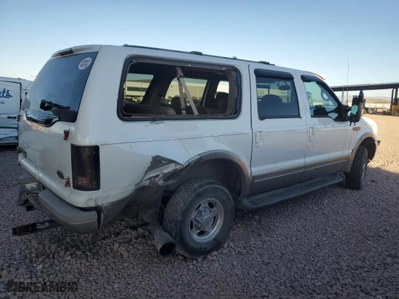 2000 Ford Excursion Limited with VIN 1FMSU43F5YEC51675, listed as a Copart auction lot 87761975 with 297,491 mi miles and Salvage Title. Bid and sale history available at carsss.com. Image 3.