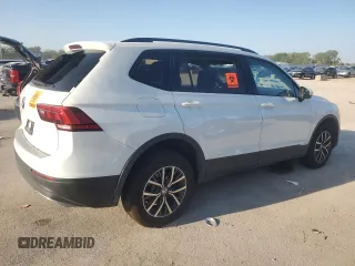 2021 Volkswagen Tiguan S z VIN 3VV1B7AX1MM155177, wystawiony jako Copart lot #70585534 z przebiegiem Nie podano mil oraz Szkoda całkowita • Salvage title. Historia ofert i sprzedaży dostępna na DreamBid. Obrazek 3.
