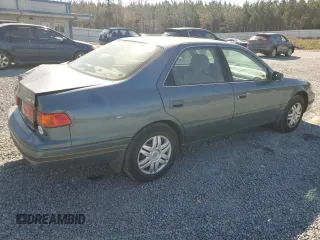2001 Toyota Camry CE with VIN 4T1BG22K81U768006, listed as a Copart auction lot 50497335 with 187,898 mi miles and Salvage Title. Bid and sale history available at carsss.com. Image 3.