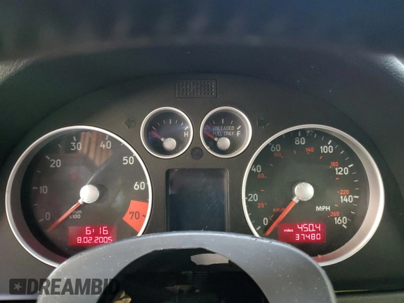 2004 Audi TT with VIN TRUWF28N541012137, listed as a Copart auction lot 45521185 with 37,480 mi miles and Salvage Title. Bid and sale history available at carsss.com. Image 9.