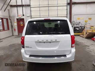 2018 Dodge Grand Caravan SE with VIN 2C4RDGBG5JR190786, listed as a IAAI auction lot 41603163 with 102,351 mi miles and . Bid and sale history available at DreamBid. Image 16.