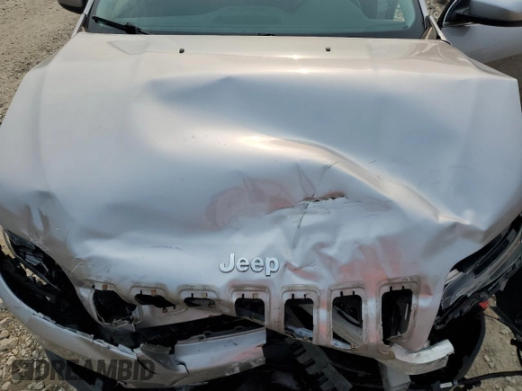 2019 Jeep Cherokee Latitude with VIN 1C4PJMCBXKD274141, listed as a Copart auction lot 58926845 with 166,566 mi miles and Non repairable. Bid and sale history available at DreamBid. Image 11.