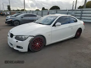 2011 BMW 3 Series 328i with VIN WBAKE3C5XBE441544, listed as a Copart auction lot 86638984 with 131,700 mi miles and Salvage Title. Bid and sale history available at DreamBid. Image 1.