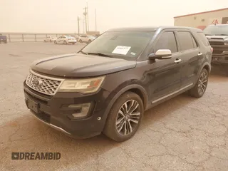 2016 Ford Explorer Platinum z VIN 1FM5K8HT0GGD12894, wystawiony jako IAAI lot #41801977 z przebiegiem 177 054 mil mil oraz . Historia ofert i sprzedaży dostępna na DreamBid. Obrazek 17.