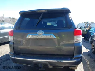 2012 Toyota 4Runner SR5 with VIN JTEBU5JR7C5083050, listed as a IAAI auction lot 41639042 with 204,285 mi miles. Bid and sale history available at carsss.com. Image 16.