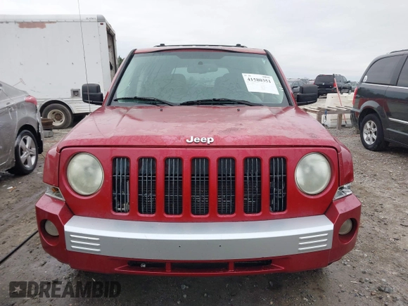 2009 Jeep Patriot z VIN 1J8FT48B39D184279, wystawiony jako IAAI lot #41580351 z przebiegiem 205 118 mil mil oraz . Historia ofert i sprzedaży dostępna na DreamBid. Obrazek 12.