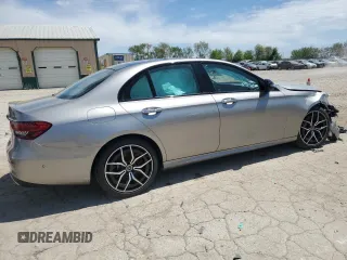 2022 Mercedes-Benz E 450 z VIN W1KZF5KB3NB079182, wystawiony jako Copart lot #56232375 z przebiegiem 15 730 mil mil oraz Szkoda całkowita • Salvage title. Historia ofert i sprzedaży dostępna na DreamBid. Obrazek 3.