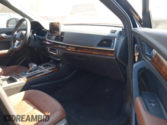 2018 Audi Q5 Premium with VIN WA1ANAFY8J2084416, listed as a IAAI auction lot 41661460 with 98,349 mi miles and . Bid and sale history available at DreamBid. Image 5.