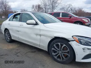 2015 Mercedes-Benz C-Class C 300 Luxury with VIN 55SWF4KB5FU026651, listed as a IAAI auction lot 41892311 with 101,285 mi miles. Bid and sale history available at carsss.com. Image 6.