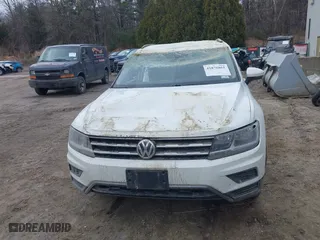 2021 Volkswagen Tiguan SE with VIN 3VV2B7AX4MM009456, listed as a IAAI auction lot 41876861 with 72,203 mi miles. Bid and sale history available at carsss.com. Image 12.