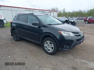 2014 Toyota RAV4 LE with VIN 2T3BFREV8EW168116, listed as a IAAI auction lot 42187092 with 147,896 mi miles and . Bid and sale history available at DreamBid. Image 1.