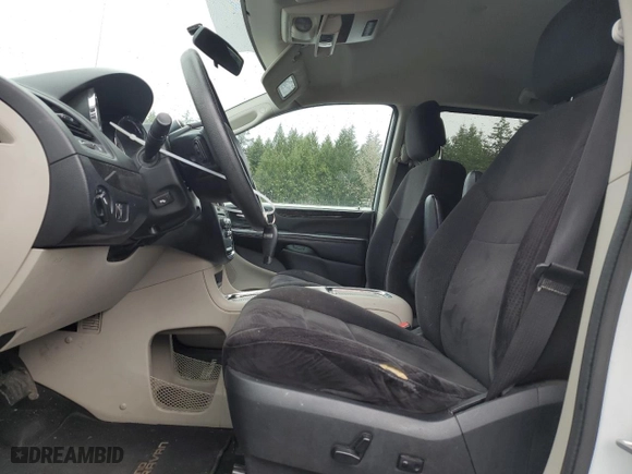2014 Dodge Grand Caravan SXT with VIN 2C4RDGCGXER128045, listed as a Copart auction lot 50456195 with 173,770 mi miles and Clean Title. Bid and sale history available at carsss.com. Image 7.
