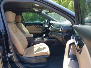 2022 Chevrolet Blazer Premier z VIN 3GNKBFRS4NS128999, wystawiony jako IAAI lot #42157919 z przebiegiem 79 639 mil mil oraz . Historia ofert i sprzedaży dostępna na DreamBid. Obrazek 5.