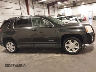 2011 GMC Terrain SLT-1 z VIN 2CTALUEC2B6472429, wystawiony jako IAAI lot #42604083 z przebiegiem 187 766 mil mil oraz . Historia ofert i sprzedaży dostępna na DreamBid. Obrazek 14.