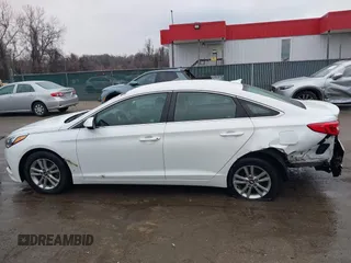 2016 Hyundai Sonata SE with VIN 5NPE24AF2GH351953, listed as a IAAI auction lot 41658674 with 126,126 mi miles and . Bid and sale history available at carsss.com. Image 14.