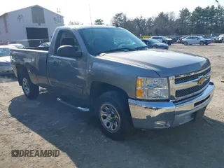 2012 Chevrolet Silverado 1500 LT with VIN 1GCNCSEA5CZ269525, listed as a IAAI auction lot 41998739 with 172,992 mi miles. Bid and sale history available at carsss.com. Image 1.