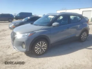 2024 Nissan Kicks SV with VIN 3N1CP5CVXRL554615, listed as a Copart auction lot 44043855 with 2,214 mi miles and Salvage Title. Bid and sale history available at carsss.com. Image 1.