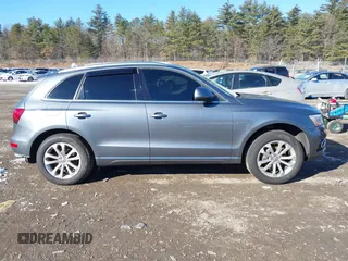 2014 Audi Q5 Premium z VIN WA1CFAFP9EA004081, wystawiony jako IAAI lot #41429686 z przebiegiem 110 490 mil mil oraz . Historia ofert i sprzedaży dostępna na DreamBid. Obrazek 13.