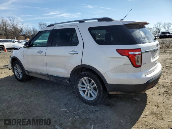 2013 Ford Explorer XLT with VIN 1FM5K7D93DGC18914, listed as a Copart auction lot 46955905 with 201,001 mi miles and Salvage Title. Bid and sale history available at carsss.com. Image 2.