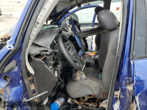 2005 Ford Focus S with VIN 3FAFP37N55R138865, listed as a Copart auction lot 44166835 with Not Provided miles and Salvage Title. Bid and sale history available at carsss.com. Image 7.