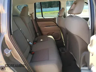2007 Jeep Compass Sport with VIN 1J8FF47W07D211978, listed as a Copart auction lot 54233665 with 102,397 mi miles and Salvage Title. Bid and sale history available at carsss.com. Image 11.