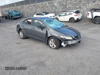 2013 Honda Civic LX z VIN 2HGFB2F57DH594625, wystawiony jako IAAI lot #41792282 z przebiegiem 98 660 mil mil oraz . Historia ofert i sprzedaży dostępna na DreamBid. Obrazek 1.