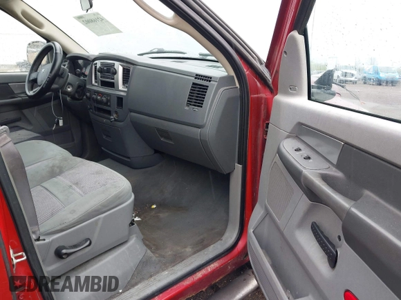 2007 Dodge 1500 SLT with VIN 1D7HU18217S189166, listed as a IAAI auction lot 42168002 with 264,304 mi miles. Bid and sale history available at carsss.com. Image 5.