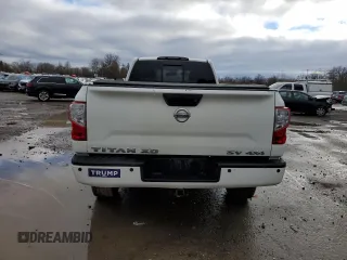 2017 Nissan Titan XD SV with VIN 1N6AA1RP1HN561729, listed as a Copart auction lot 80043944 with 0 mi miles and Salvage Title. Bid and sale history available at carsss.com. Image 6.