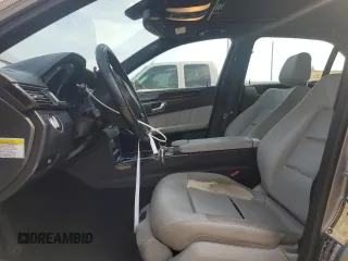 2012 Mercedes-Benz E 350 Luxury with VIN WDDHF5KB7CA572510, listed as a Copart auction lot 61832655 with 190,663 mi miles and Clean title. Bid and sale history available at DreamBid. Image 7.