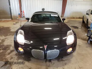 2008 Pontiac Solstice z VIN 1G2MB35B88Y123215, wystawiony jako Copart lot #56426295 z przebiegiem 30 425 mil mil oraz Czysty tytuł • Clean title. Historia ofert i sprzedaży dostępna na DreamBid. Obrazek 5.