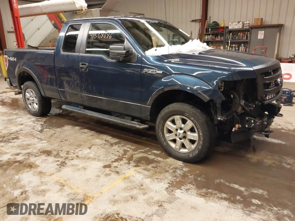 2014 Ford F-150 XL with VIN 1FTEX1EM7EKF80930, listed as a IAAI auction lot 41568686 with 204,199 mi miles and . Bid and sale history available at carsss.com. Image 1.