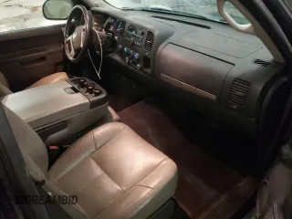 2011 Chevrolet Silverado 1500 LT with VIN 1GCNKSE09BZ292265, listed as a Copart auction lot 45767865 with 150,994 mi miles and Salvage Title. Bid and sale history available at DreamBid. Image 8.