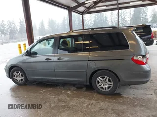 2007 Honda Odyssey EX with VIN 5FNRL38417B054717, listed as a IAAI auction lot 41955733 with 157,076 mi miles. Bid and sale history available at carsss.com. Image 14.