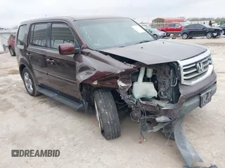 2012 Honda Pilot EX-L with VIN 5FNYF3H56CB018706, listed as a IAAI auction lot 41694870 with 243,284 mi miles. Bid and sale history available at carsss.com. Image 1.