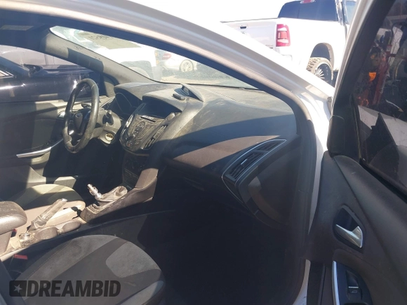 2014 Ford Focus ST with VIN 1FADP3L99EL311771, listed as a IAAI auction lot 41419521 with 124,572 mi miles and . Bid and sale history available at carsss.com. Image 5.