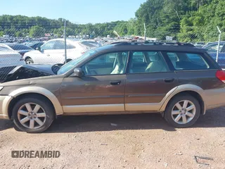 2008 Subaru Outback i with VIN 4S4BP61C787312380, listed as a IAAI auction lot 42613860 with 139,730 mi miles and . Bid and sale history available at DreamBid. Image 14.