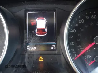 2021 Volkswagen Tiguan S с VIN 3VV1B7AX6MM107853, выставлен на аукционе IAAI как лот 41854767 с пробегом 67 569 миль миль и . История ставок и продаж доступна на DreamBid. Изображение 7.