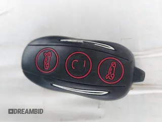 2013 Tesla Model S Performance с VIN 5YJSA1DP1DFP23818, выставлен на аукционе IAAI как лот 42594561 с пробегом 142 878 миль миль и . История ставок и продаж доступна на DreamBid. Изображение 11.