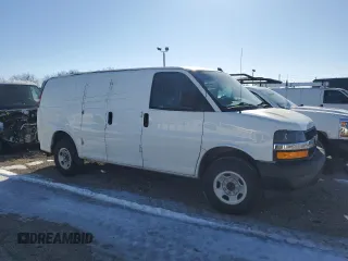 2020 Chevrolet Express Cargo Van with VIN 1GCWGAFG8L1188409, listed as a Copart auction lot 83660584 with 0 mi miles and Salvage Title. Bid and sale history available at carsss.com. Image 4.