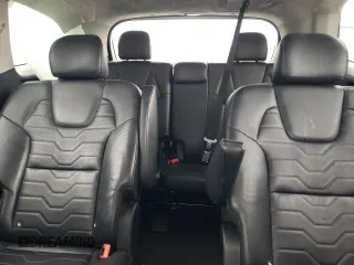 2022 Kia Telluride SX z VIN 5XYP5DHC1NG197302, wystawiony jako Copart lot #49630125 z przebiegiem 61 146 mil mil oraz Szkoda całkowita • Salvage title. Historia ofert i sprzedaży dostępna na DreamBid. Obrazek 10.