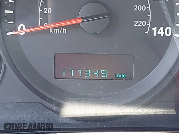 2005 Jeep Grand Cherokee Laredo с VIN 1J4HR48N65C530330, выставлен на аукционе IAAI как лот 42733901 с пробегом 177 349 миль миль и . История ставок и продаж доступна на DreamBid. Изображение 7.