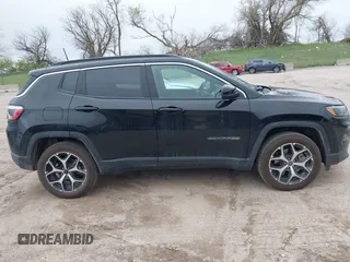 2025 Jeep Compass Limited with VIN 3C4NJDCN3ST541115, listed as a IAAI auction lot 42125338 with 2,065 mi miles and . Bid and sale history available at DreamBid. Image 13.