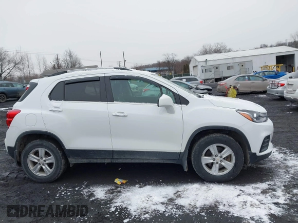 2017 Chevrolet Trax LT with VIN KL7CJPSBXHB170042, listed as a IAAI auction lot 41547858 with 69,383 mi miles. Bid and sale history available at carsss.com. Image 13.